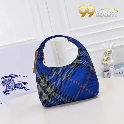 BURBERRY | Item ID: 21418