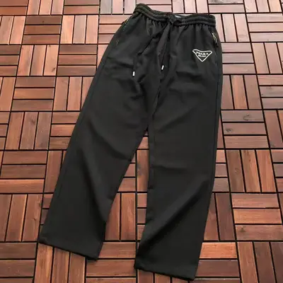 PRADA Hose