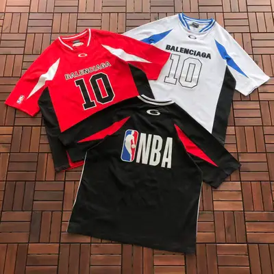 BALENCIAGA T-Shirt