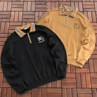 BURBERRY Sweater