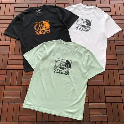 THE NORTH FACE T-Shirt