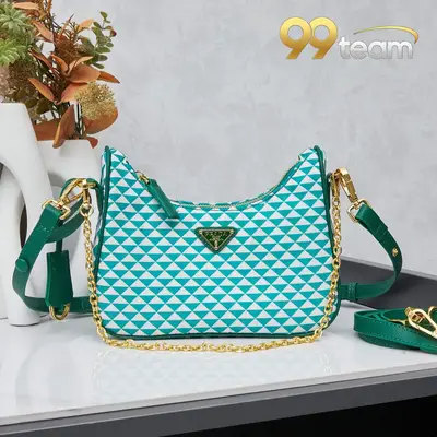 PRADA | Item ID: 09503
