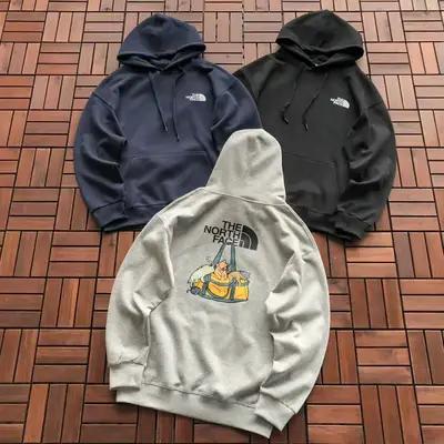 THE NORTH FACE Hoodie