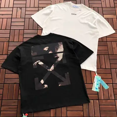 OFF-WHITE T-Shirt