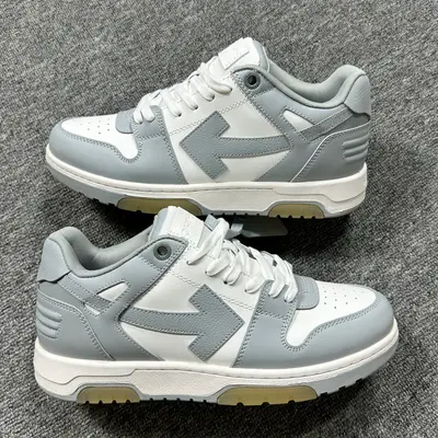 OFF-WHITE