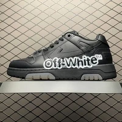 OFF-WHITE