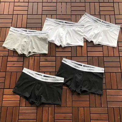 CALVIN KLEIN