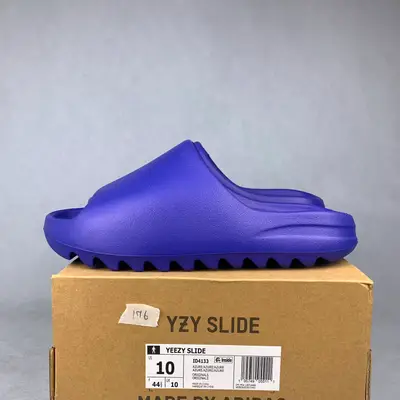 YEEZY