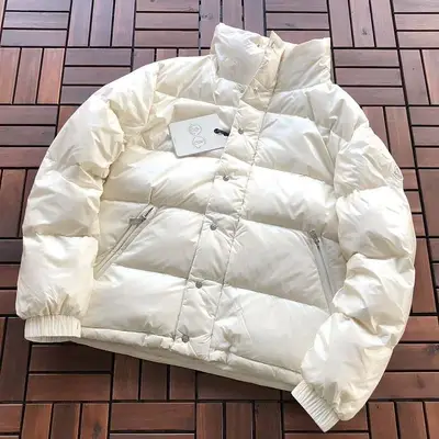 MONCLER Jacke