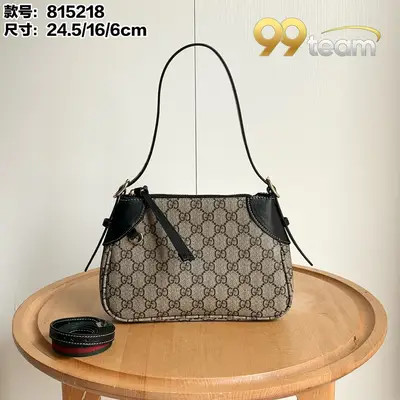 GUCCI | Item ID: 16274