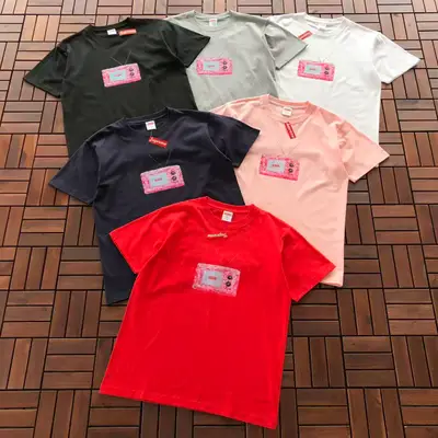 SUPREME T-Shirt