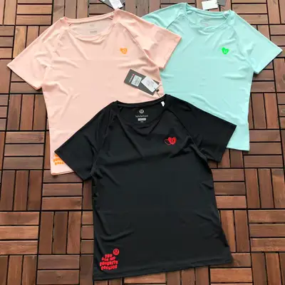 LULULEMON T-Shirt