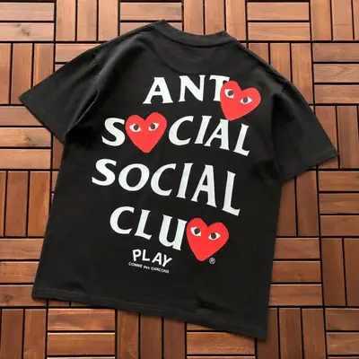 ANTI SOCIAL SOCIAL CLUB T-Shirt