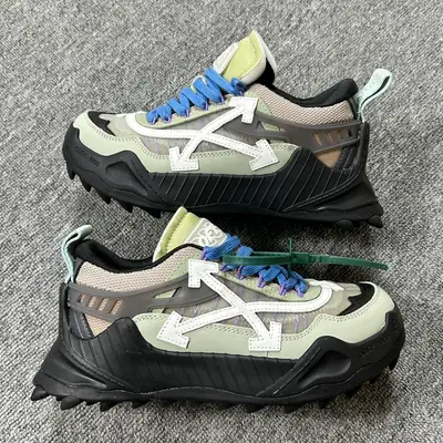 OFF-WHITE