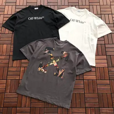 OFF-WHITE T-Shirt