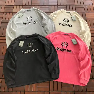 BALENCIAGA
