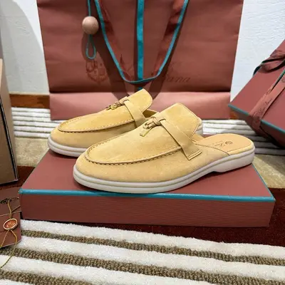 LORO PIANA