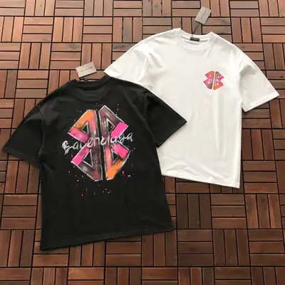 BALENCIAGA T-Shirt