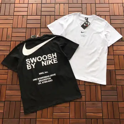 NIKE T-Shirt