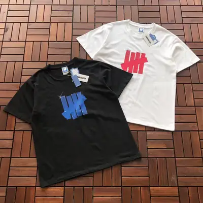 UNDEFEATED T-Shirt