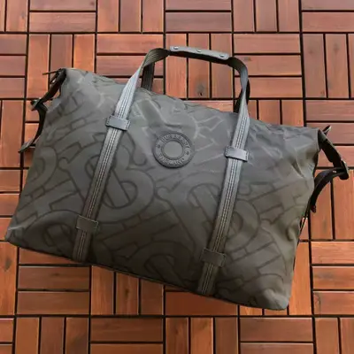 BURBERRY Tasche