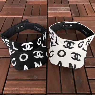 CHANEL Cap