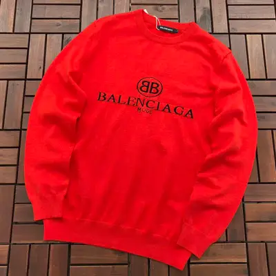 BALENCIAGA