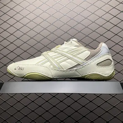 ASICS