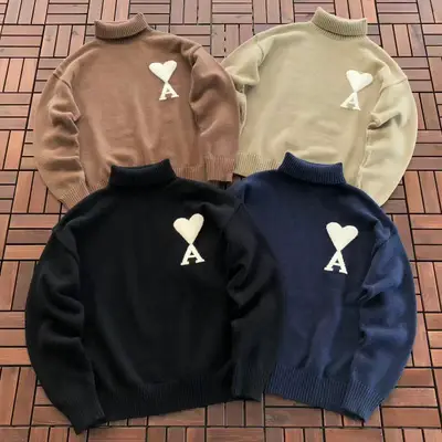 AMI Sweater