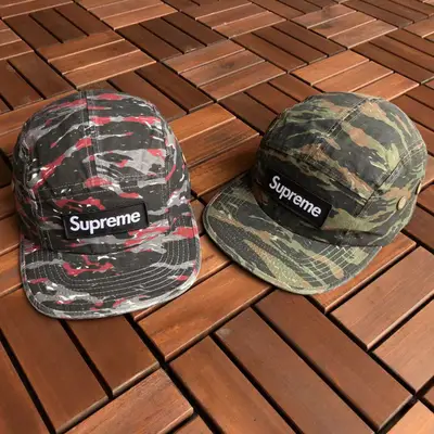 SUPREME Cap