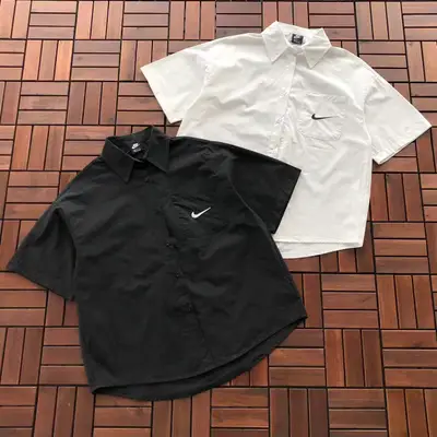 NIKE T-Shirt