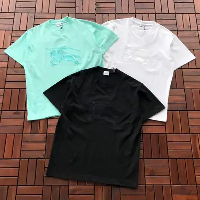 BURBERRY T-Shirt