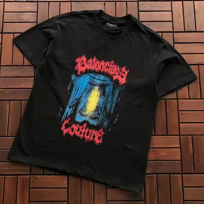 BALENCIAGA T-Shirt