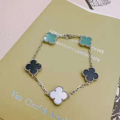 VAN CLEEF & ARPELS Schmuck