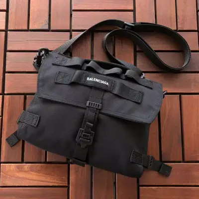 BALENCIAGA Tasche
