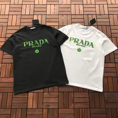 PRADA T-Shirt