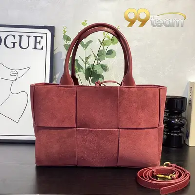 BOTTEGA VENETTA | Item ID: 20849