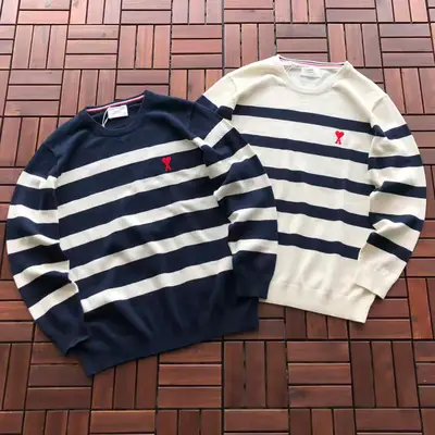 AMI Sweater