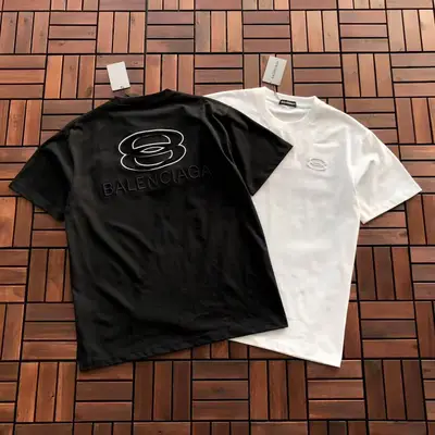 BALENCIAGA T-Shirt
