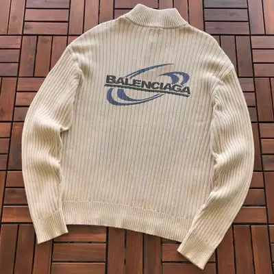 BALENCIAGA Sweater