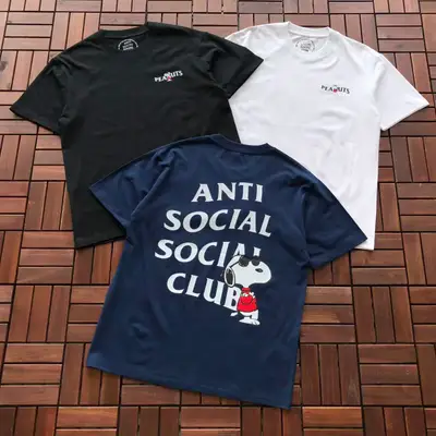 ANTI SOCIAL SOCIAL CLUB T-Shirt