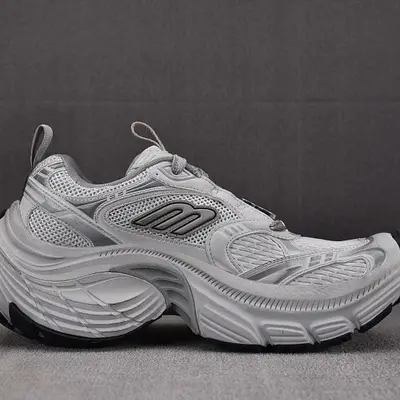 BALENCIAGA