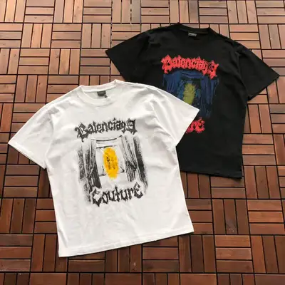 BALENCIAGA T-Shirt