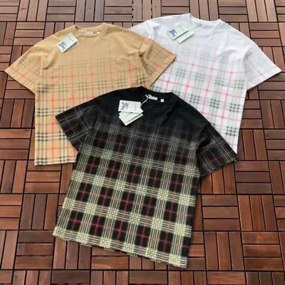 BURBERRY T-Shirt