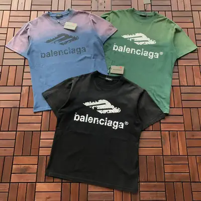 BALENCIAGA T-Shirt