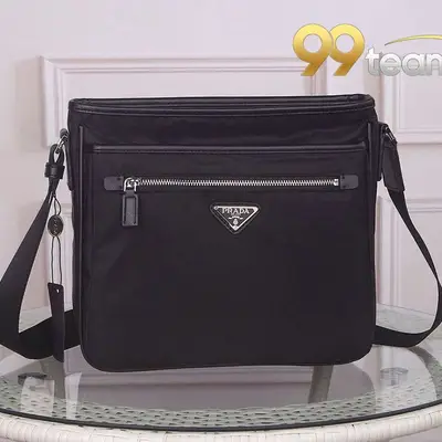 PRADA | Item ID: 09187