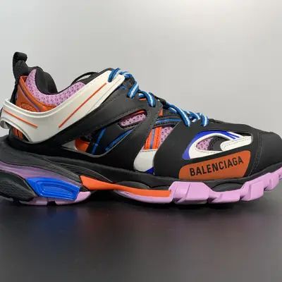 BALENCIAGA Sneaker