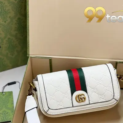 GUCCI | Item ID: 17153