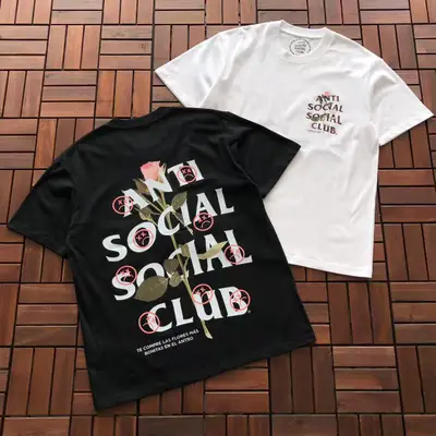 ANTI SOCIAL SOCIAL CLUB T-Shirt