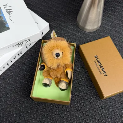 BURBERRY Schmuck